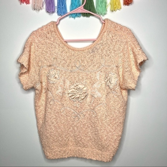 Vintage Yarn Works Pastel Peach Yarn Works Short Sleeve Floral Detailed Sweater - Picture 10 of 14